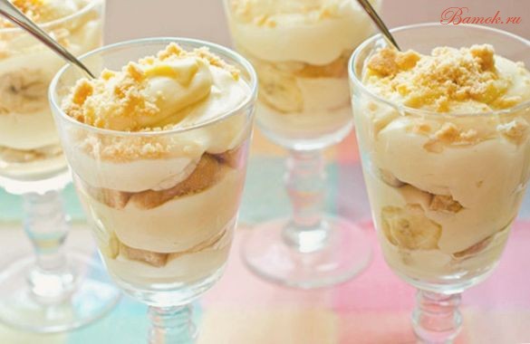 Бананы с творогом и йогуртом на десерт