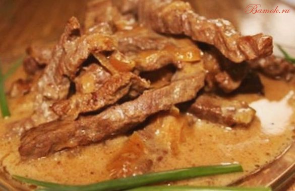 Бефстроганов в мультиварке по-домашнему Бефстроганов в мультиварке по-домашнему