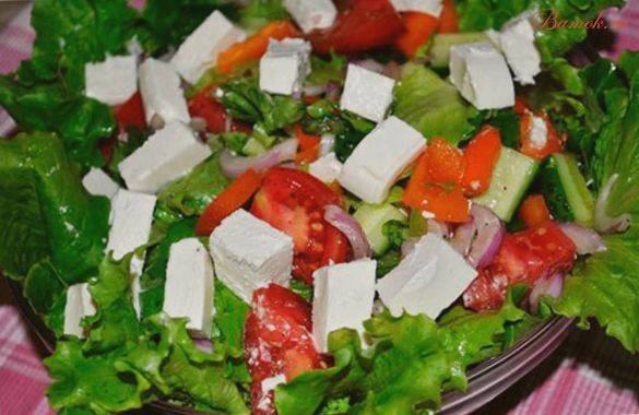 Салат «Для дам и кавалеров» с брынзой Салат «Для дам и кавалеров» с брынзой