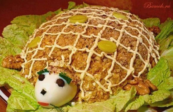 Салат с куриной грудкой «Черепаха» Салат с куриной грудкой «Черепаха»