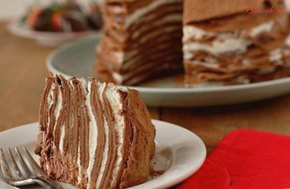 Блинный торт с какао и шоколадом Блинный торт с какао и шоколадом