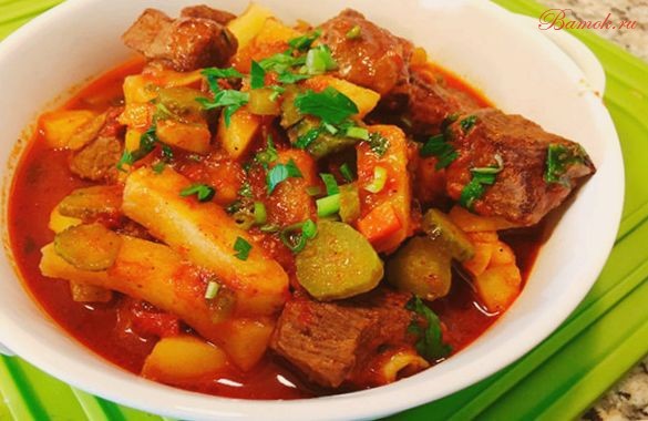 Мясо тушеное с овощами по-татарски Мясо тушеное с овощами по-татарски