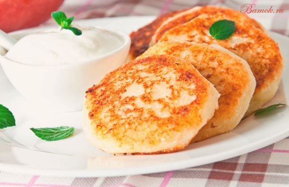 Аппетитные творожные сырники к завтраку Аппетитные творожные сырники к завтраку