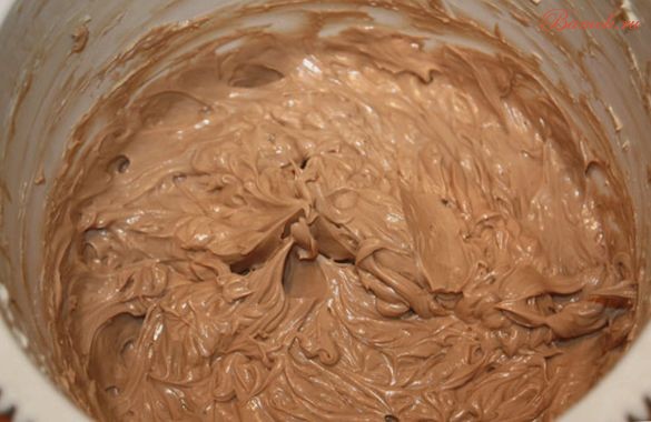 Простой крем со сгущенкой