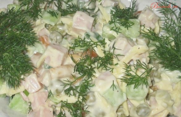 Салат «Летисия» с копченой вырезкой