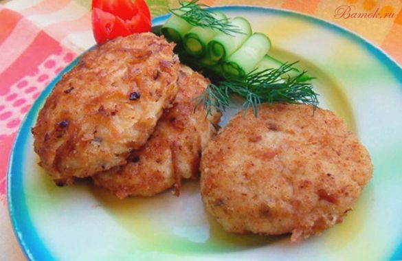 Классические котлеты из курицы Классические котлеты из курицы