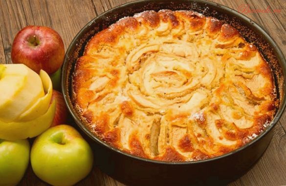 Шарлотка с яблоками по-домашнему в духовке Шарлотка с яблоками по-домашнему в духовке