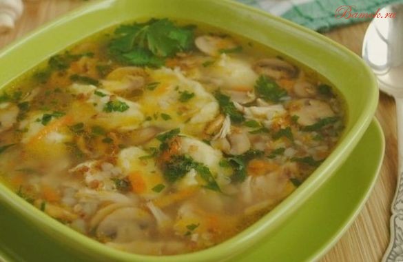 Сытный гречневый суп с курицей Сытный гречневый суп с курицей