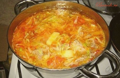 Щи на курином бульоне с капустой Щи на курином бульоне с капустой