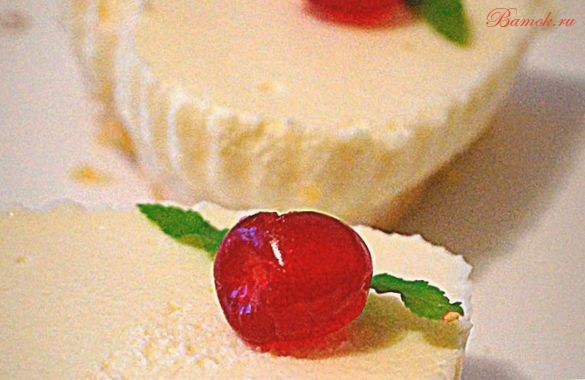 Быстрый мини-чизкейк в микроволновке