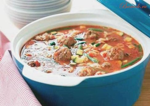 Овощной суп с сыром, фрикадельками и вермишелью по-итальянски Овощной суп с сыром, фрикадельками и вермишелью по-итальянски