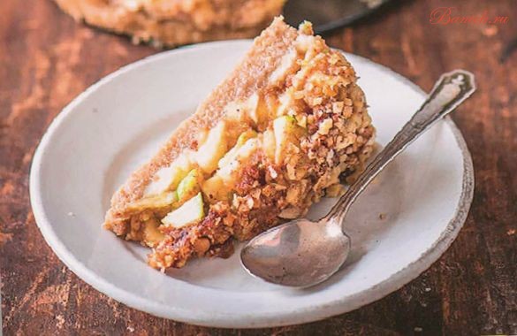 Веганский пирог с финиками Веганский пирог с финиками