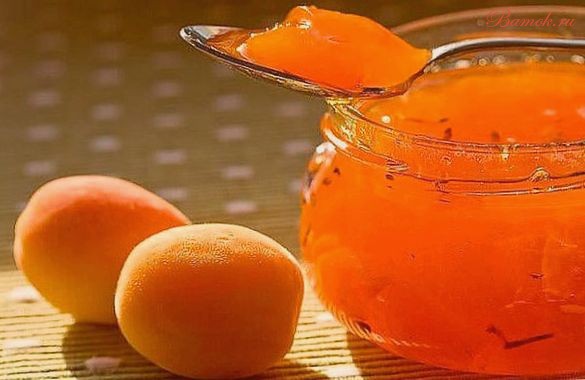 Абрикосовое варенье с лимоном в мультиварке