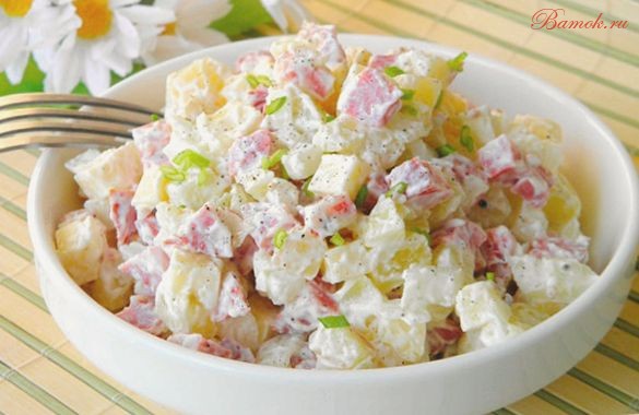 Простой картофельный салат с сыром Простой картофельный салат с сыром