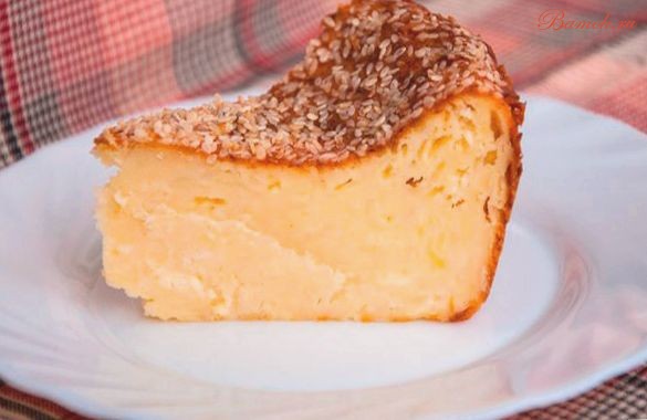 Ароматный творожно-сырный пирог