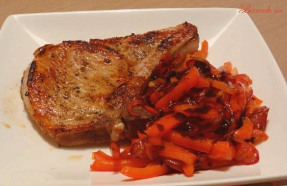 Говядина на косточке с овощами Говядина на косточке с овощами