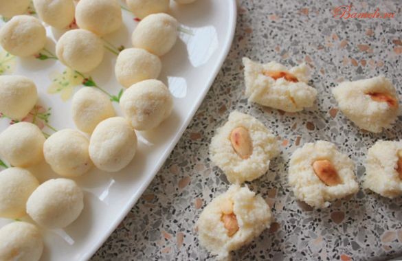 Ласковые кокосовые конфеты «Рафаэлло» Ласковые кокосовые конфеты «Рафаэлло»