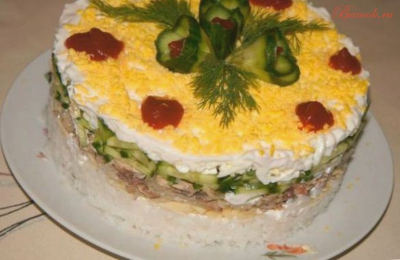 Салат «Капля воды» с рисом и тунцом Салат «Капля воды» с рисом и тунцом