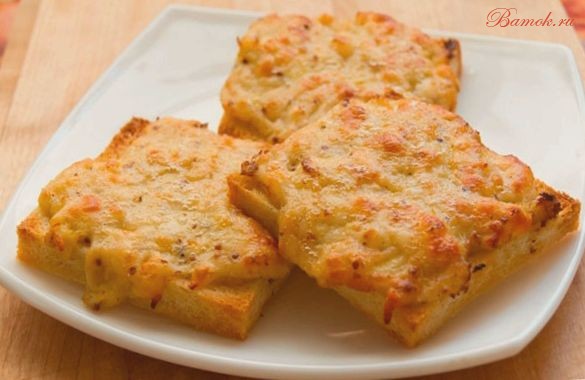 Жареные в сыре гренки