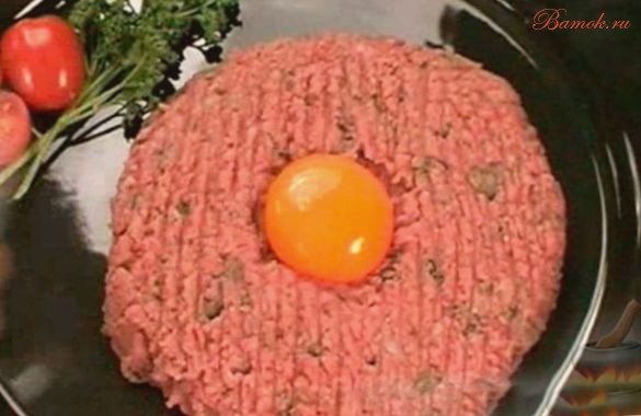 Бифштекс с пикантной приправой по-татарски Бифштекс с пикантной приправой по-татарски