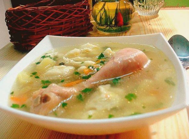 Куриный суп с украинскими галушками Куриный суп с украинскими галушками