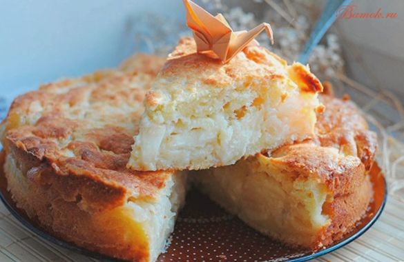 Пирог творожный с яблочной начинкой