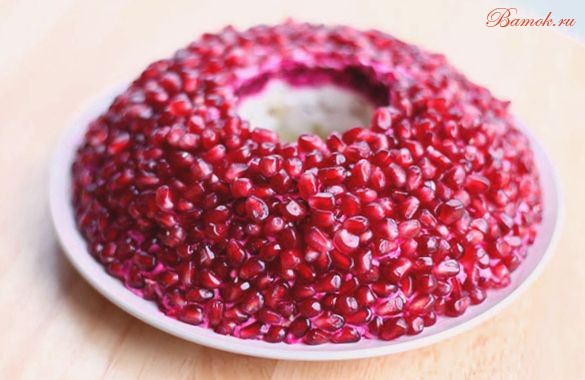 Салат "Гранатовый браслет" Салат "Гранатовый браслет"