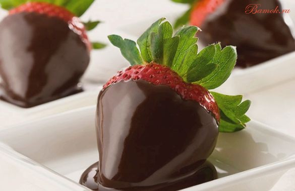 Десерт «Шоколад с клубникой»