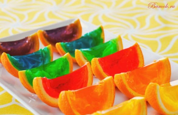 Красочное желе в апельсинах Красочное желе в апельсинах