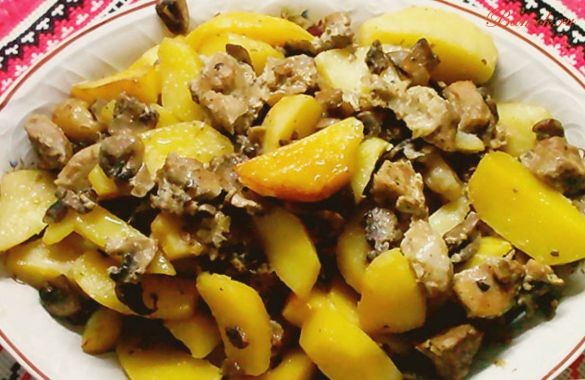 Мясо с картофелем и шампиньонами в рукаве