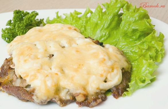 Свинина, запеченная с грибами Свинина, запеченная с грибами