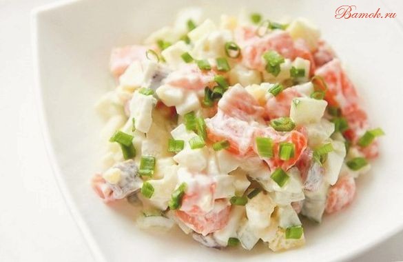 Деликатесный салат из ласковой семги