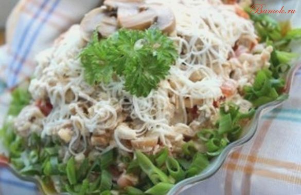 Салат «Алекс» с куриной грудкой Салат «Алекс» с куриной грудкой