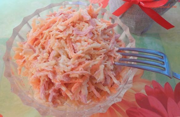 Салат «Николь» с морковью и ветчиной
