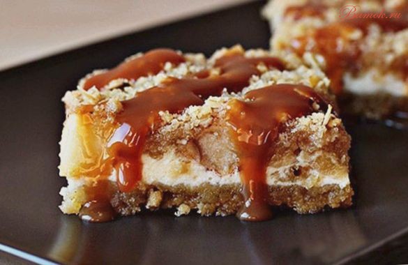 Чизкейк с хлопьями и яблоком