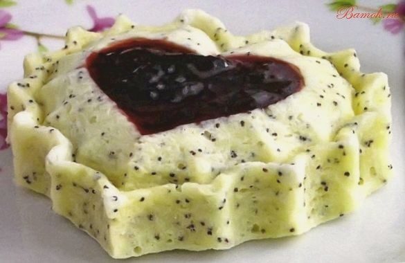 Диетический творожный пудинг с маком