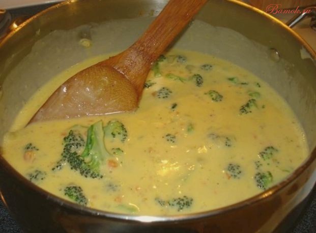 Классический сырный суп с овощами Классический сырный суп с овощами