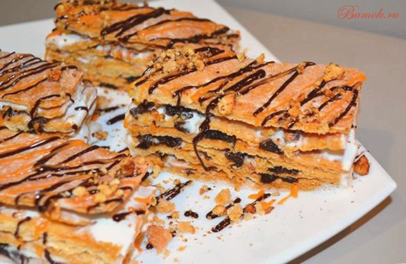 Медовые пирожные с черносливом