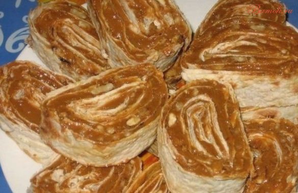 Ореховый десерт в лаваше