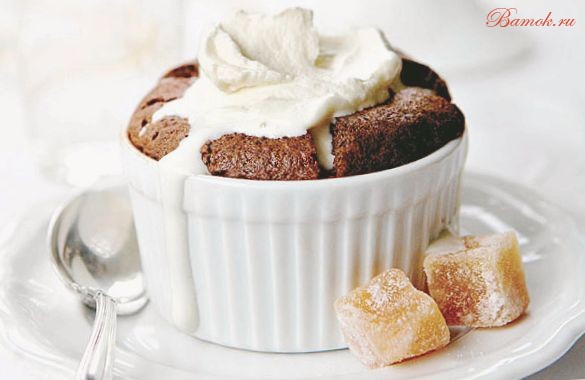 Шоколадное суфле с кремом в духовке Шоколадное суфле с кремом в духовке