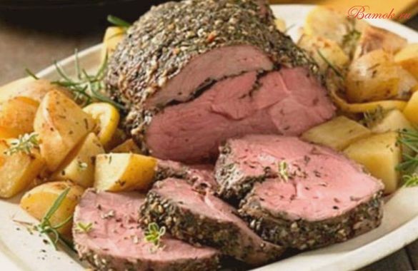 Говяжья вырезка, запеченная с майораном и розмарином