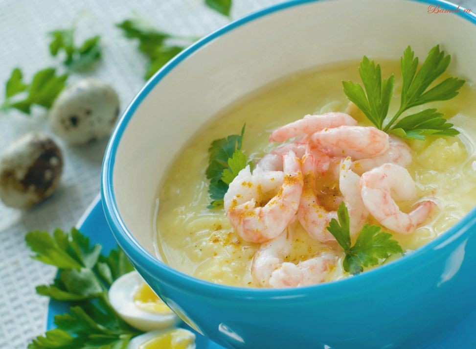 Простой итальянский суп с креветками