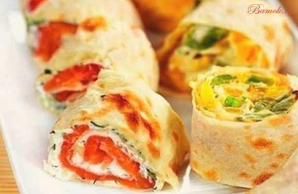 Роллы из лаваша с красной рыбой и ветчиной Роллы из лаваша с красной рыбой и ветчиной