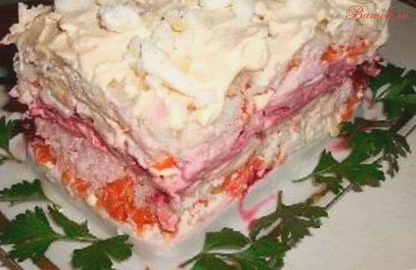 Слоеный салат «Витаминный тортик»