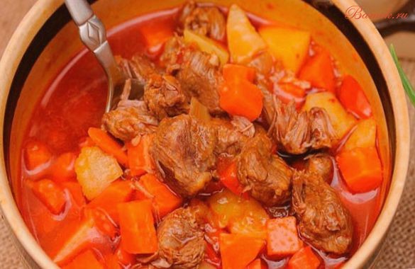 Суп-гуляш из говядины с картофелем по-закарпатски Суп-гуляш из говядины с картофелем по-закарпатски