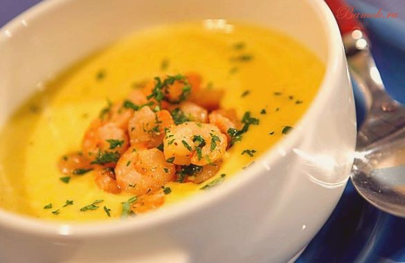 Суп-крем из кукурузы и креветок