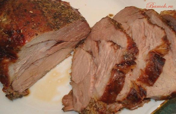 Свинина с чесноком, запеченная в соли Свинина с чесноком, запеченная в соли