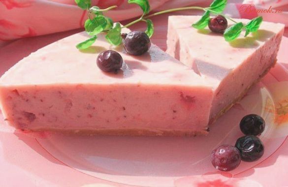 Десерт ягодно-йогуртовый (без выпечки)