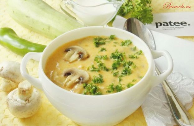 Сырный суп с куриным филе и шампиньонами