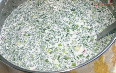 Окрошка на курином бульоне